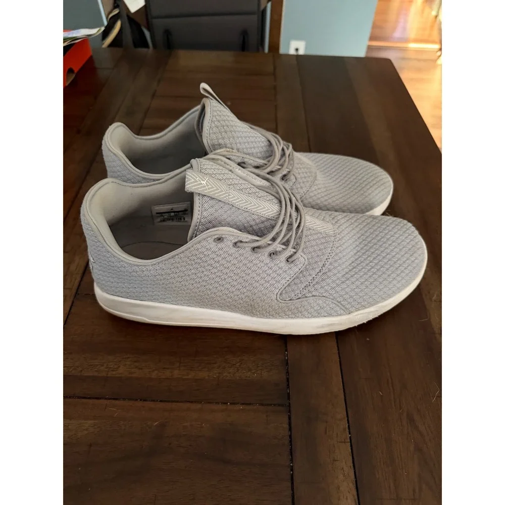 Jordan Eclipse Wolf Grey White Lifestyle Sneakers 724010-033 Mens Size 14
